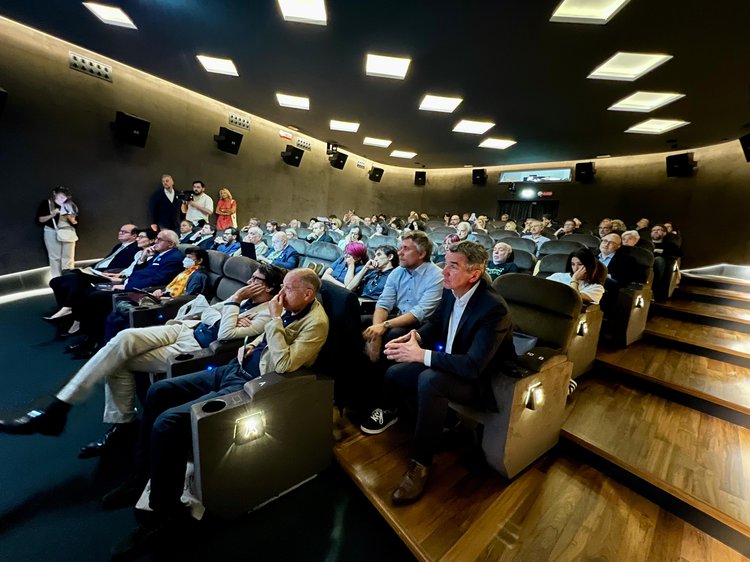 sala